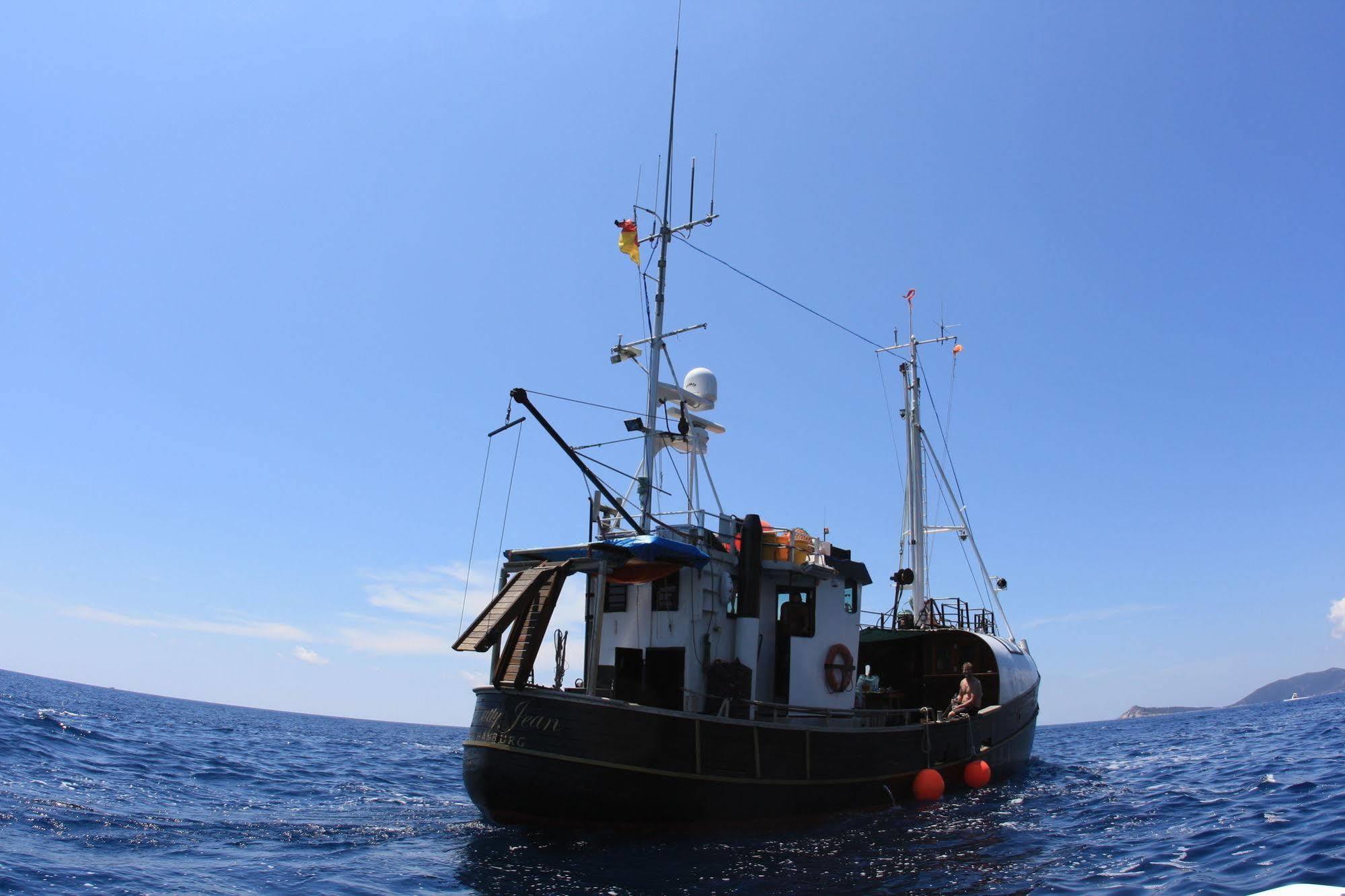 Boat Ms Cutty Jean Hotel Sliema Luaran gambar