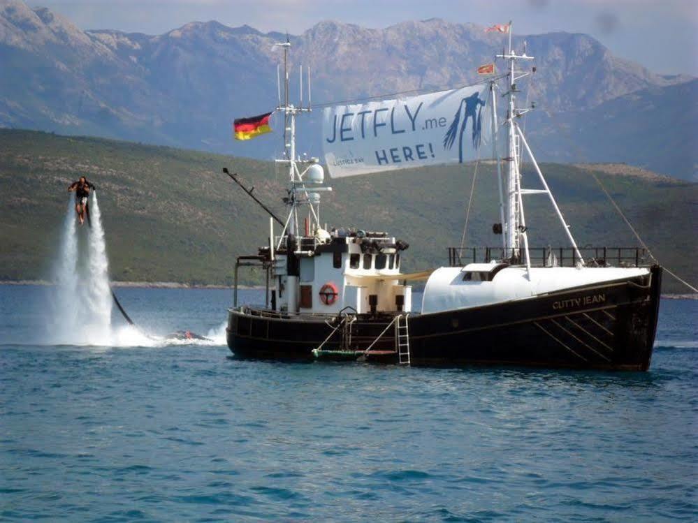 Boat Ms Cutty Jean Hotel Sliema Luaran gambar